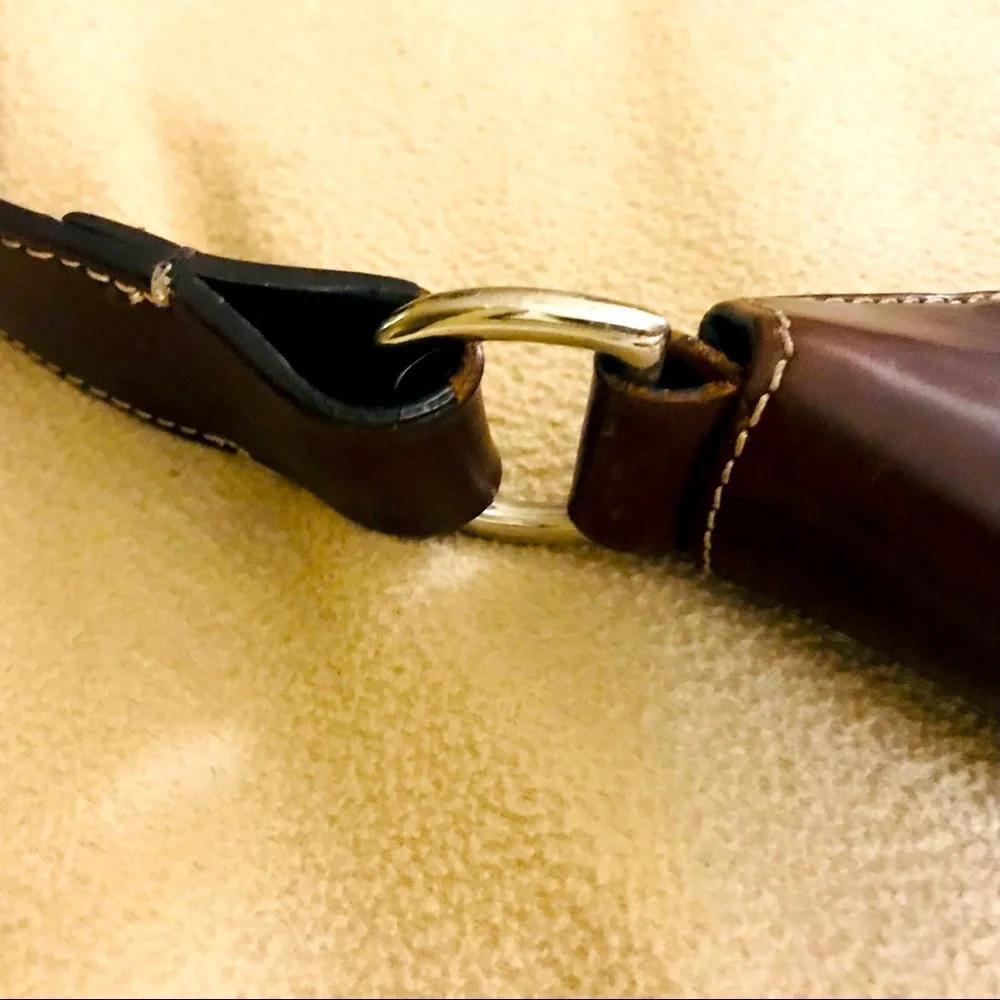 Dooney & Bourke classic dooney